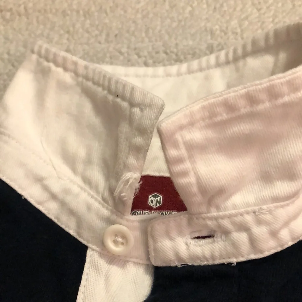 5/$25 Old Navy size 18-24 months long sleeve collared shirt
